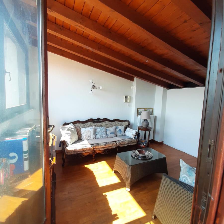 Loft Trabucco - In The Heart Of Salo City Center, Lake View, 4 Rooms Dış mekan fotoğraf